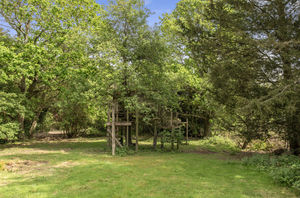 Photo 24- click for photo gallery
